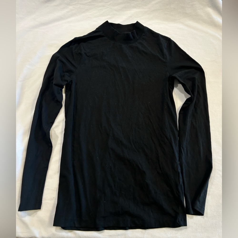 H&M Muscle Fit Long Sleeve Black Mock Turtle neck